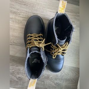 Dr. Martins jadon boots